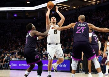 Stats system at Target Center crashes during Nuggets-Wolves