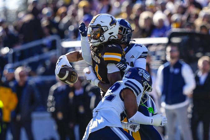 Cowboys Set to Face Hawai’i for Paniolo Trophy on Saturday