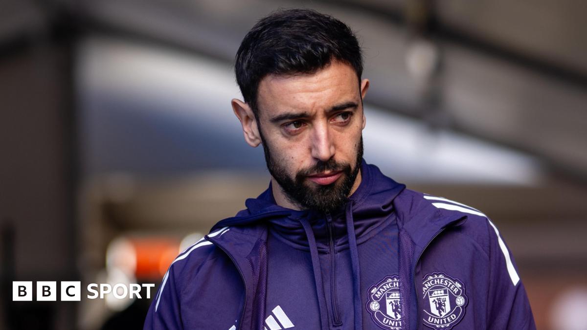 Premier League LIVE: Crystal Palace vs Man Utd - scores & updates