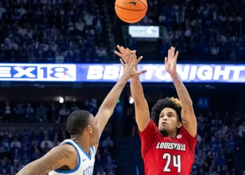 Kentucky vs Louisville basketball channel, time, odds, prediction