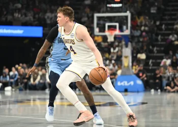 Former Vol Dalton Knecht returns to Tennessee with Lakers