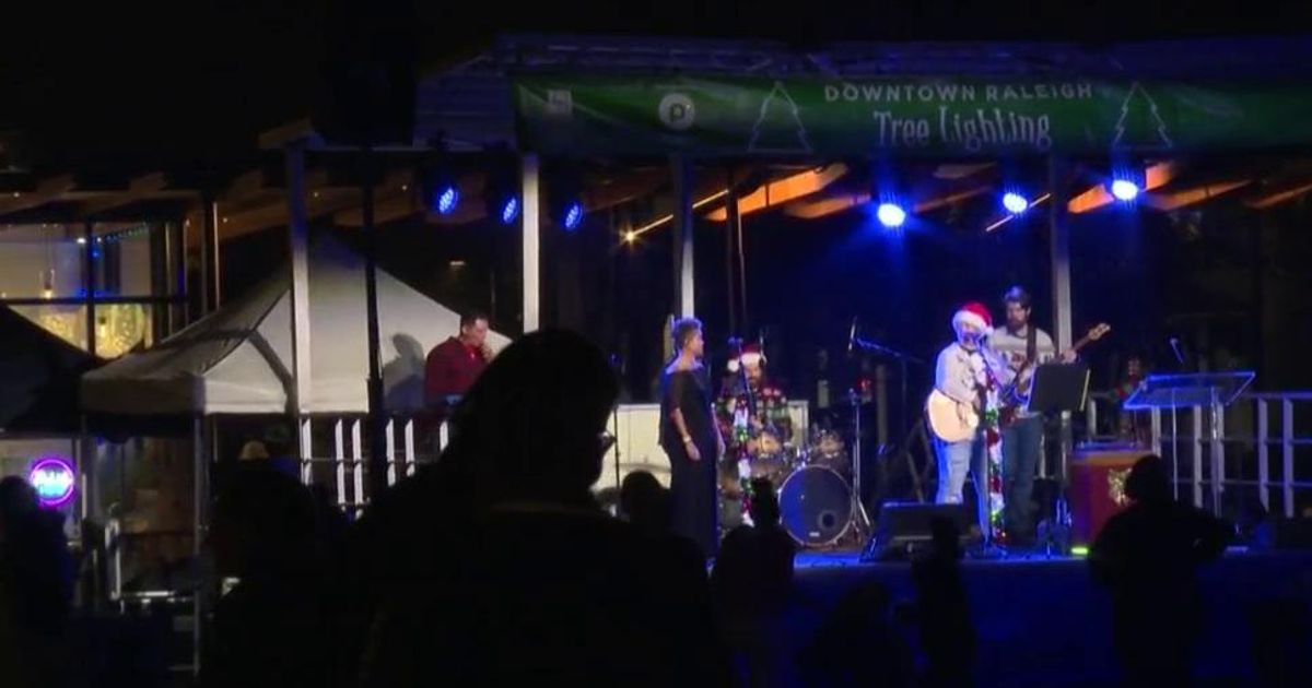 Tree lighting in Raleigh kicks off a season of holiday celebration around the Triangle :: WRAL.com