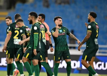 الخليج يكتسح الحزم برباعية مثيرة في الدوري السعودي