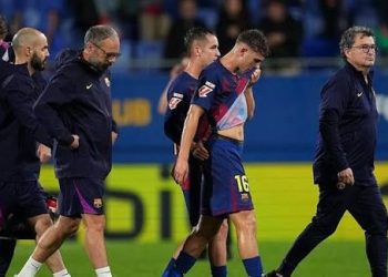 صدمة جديدة للبارسا.. إصابة فيرمين لوبيز تزيد آلام الفريق