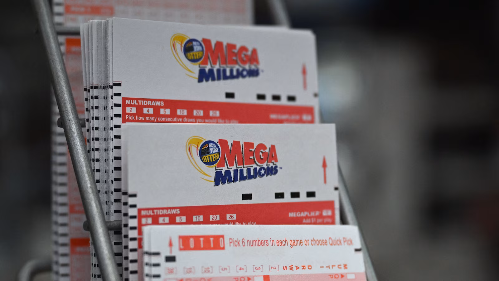 Winning numbers drawn for $843M Mega Millions jackpot