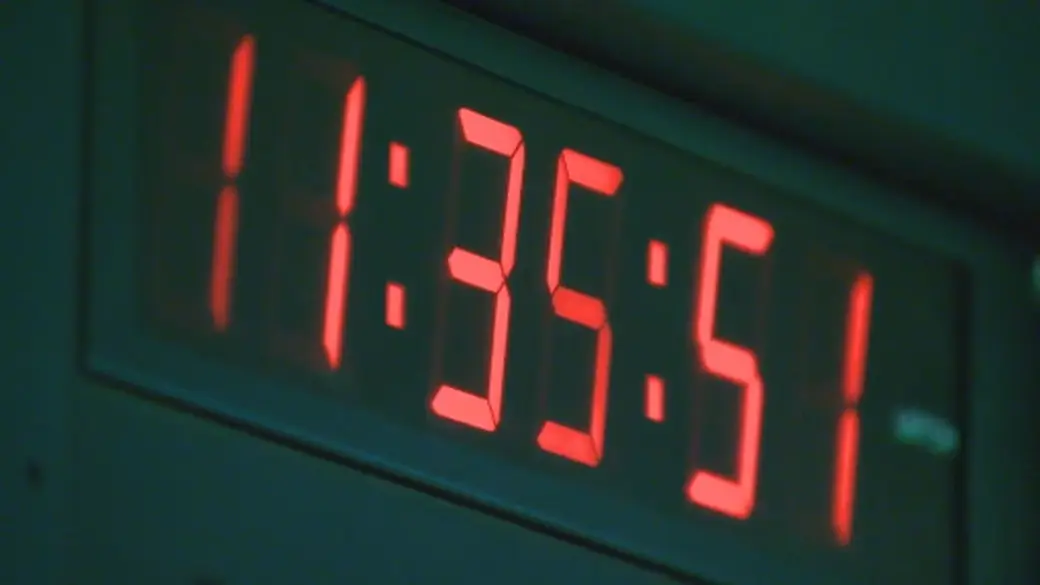 Click to play video: 'MP pushes to end daylight saving time'