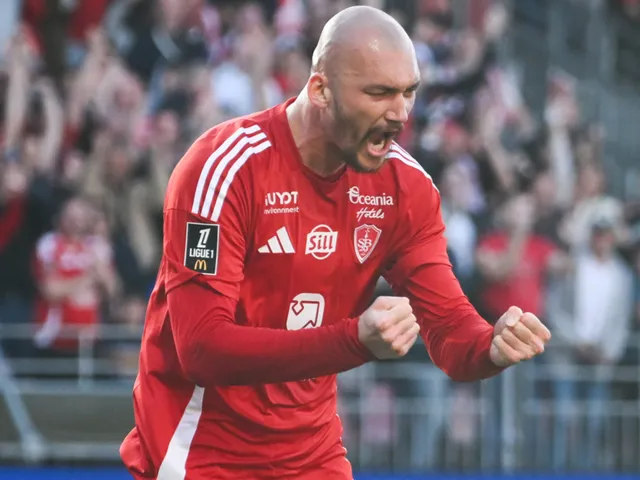 Ludovic Ajorque celebrates scoring for Brest on April 5, 2025