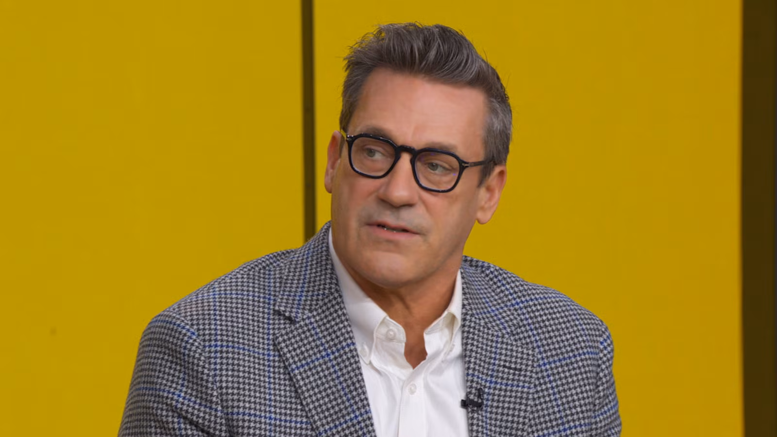 Jon Hamm shares how he discovered his now-viral dancing meme