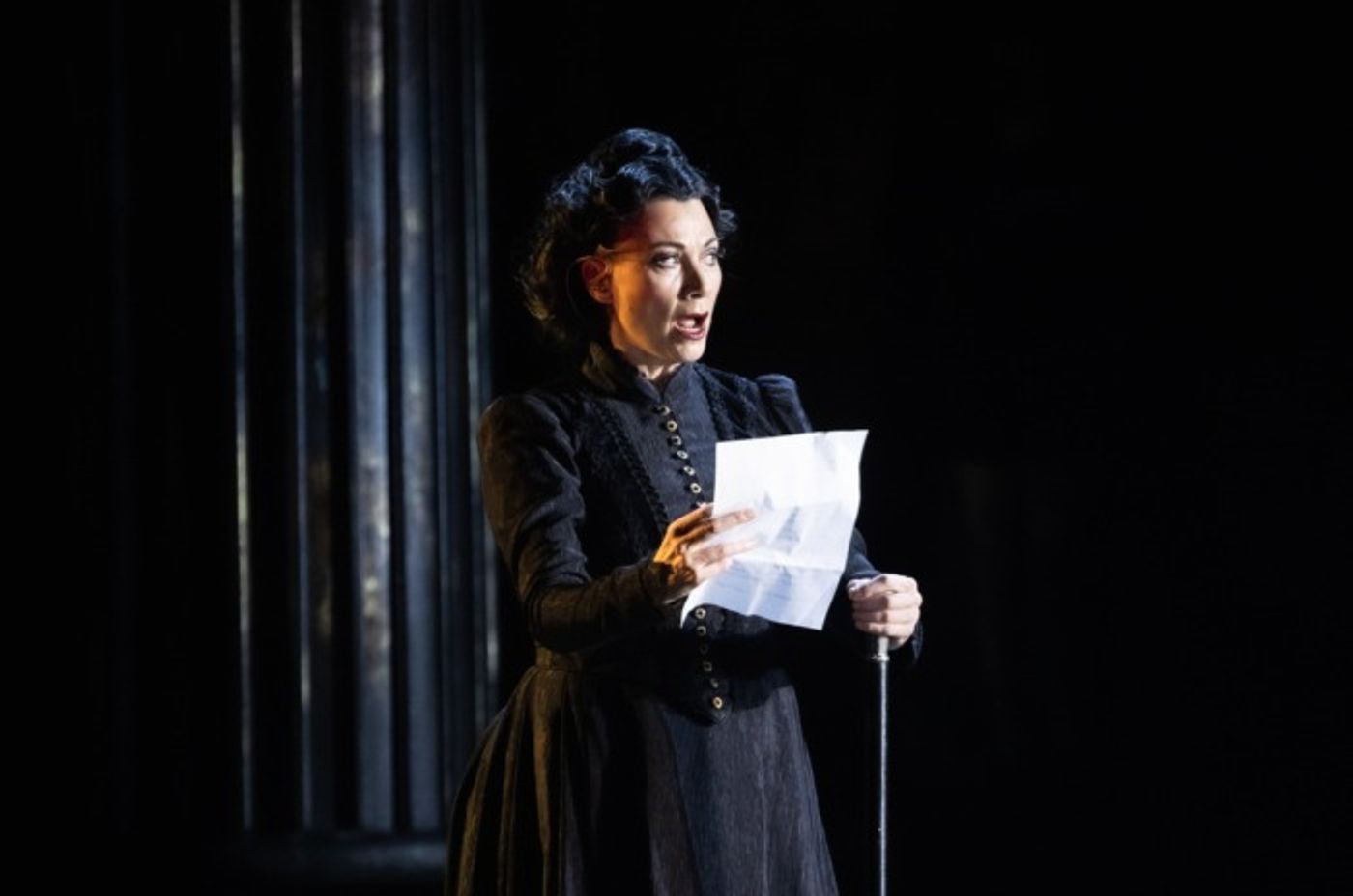 Photos: Massive PHANTOM Opens Outdoors on the Sydney Harbour  Image