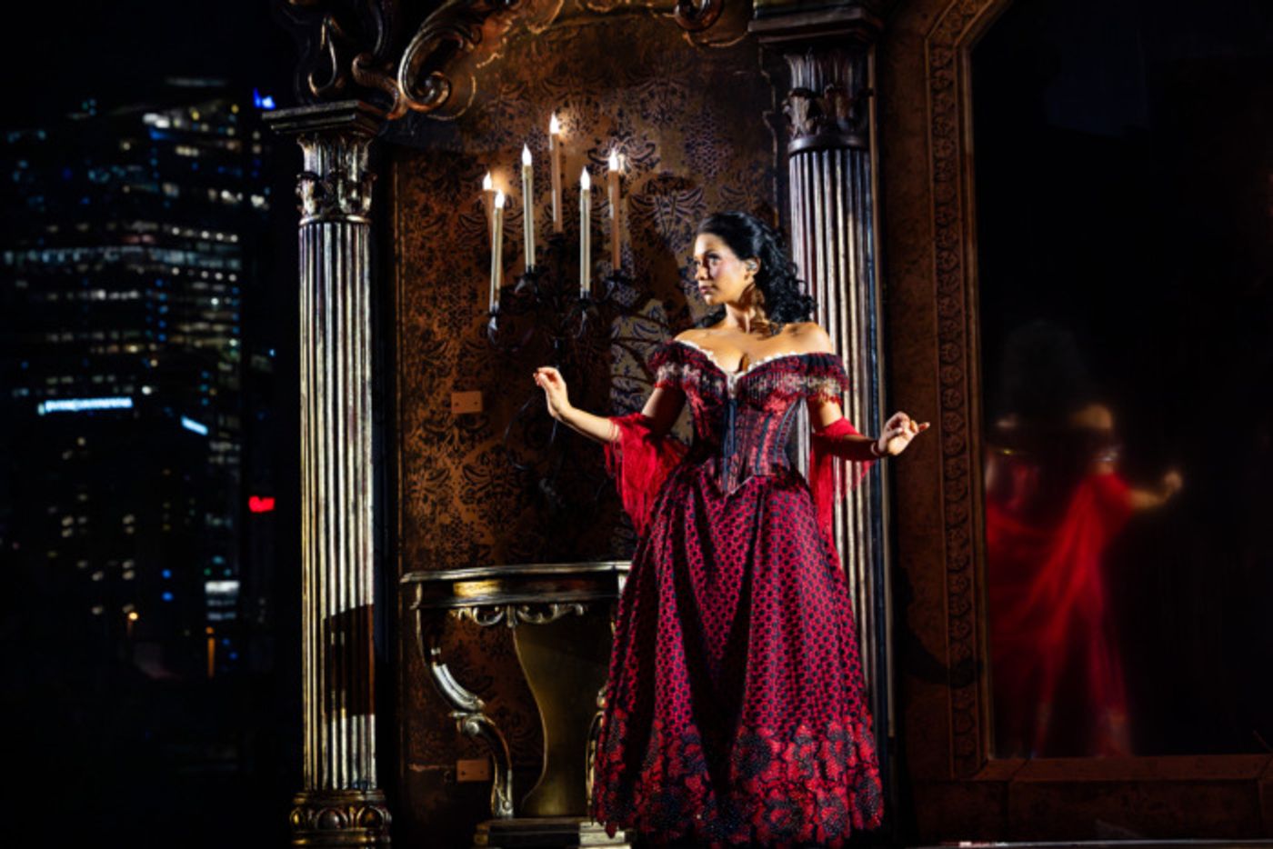 Photos: Massive PHANTOM Opens Outdoors on the Sydney Harbour  Image