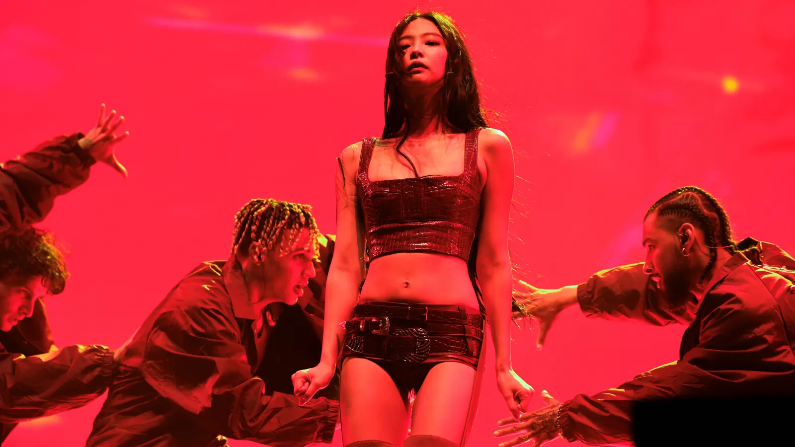 Watch Jennie Perform Tame Impala's 'Dracula' in Hong Kong