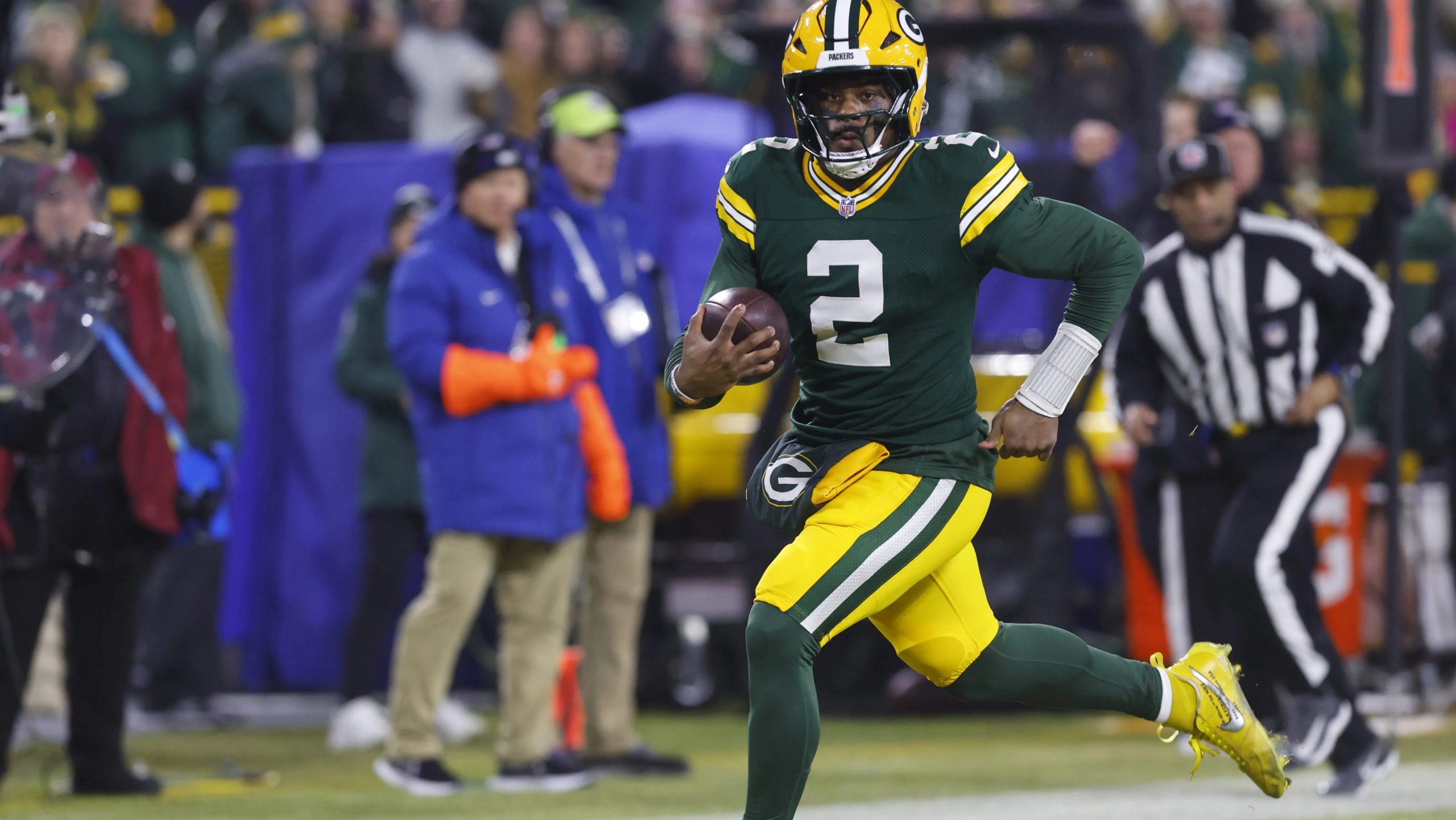 Malik Willis runs for a touchdown